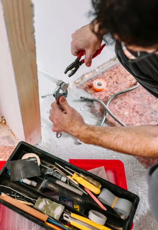 Handyman & General Repairs 06